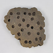 Il frammento di setaccio in ceramica rinvenuto in un sito in Polonia (Mélanie Salque)